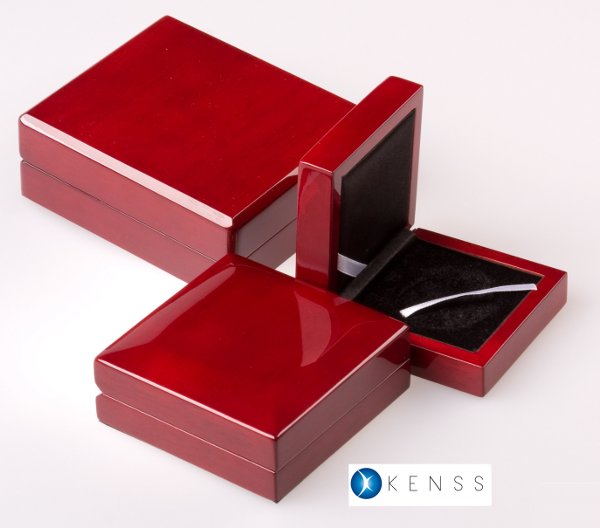 Drewniane pudełko do monety o średnicy 55 mm